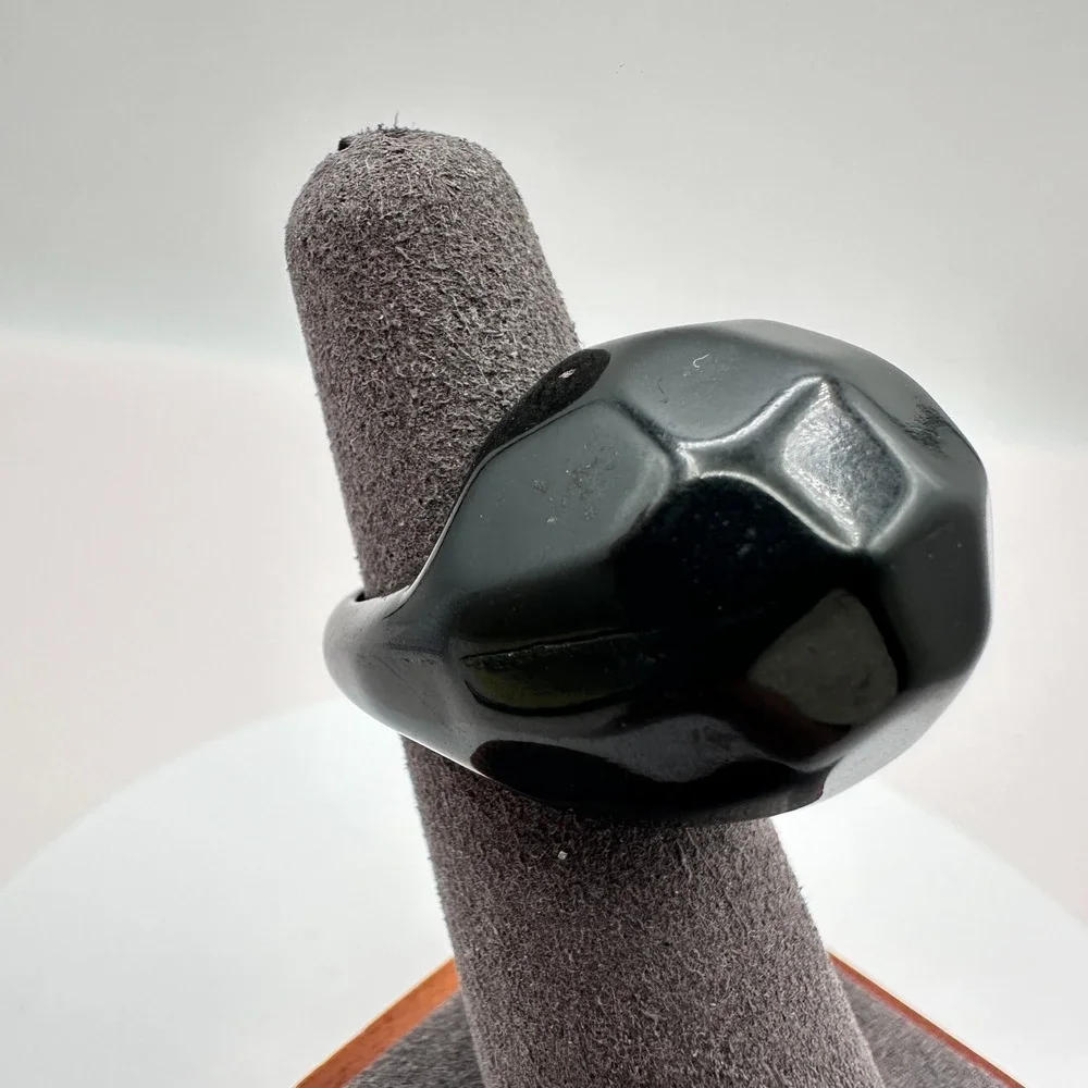 Vintage Y2K Black Lucite Faceted Chunky Dome Ring Classic Jewelry